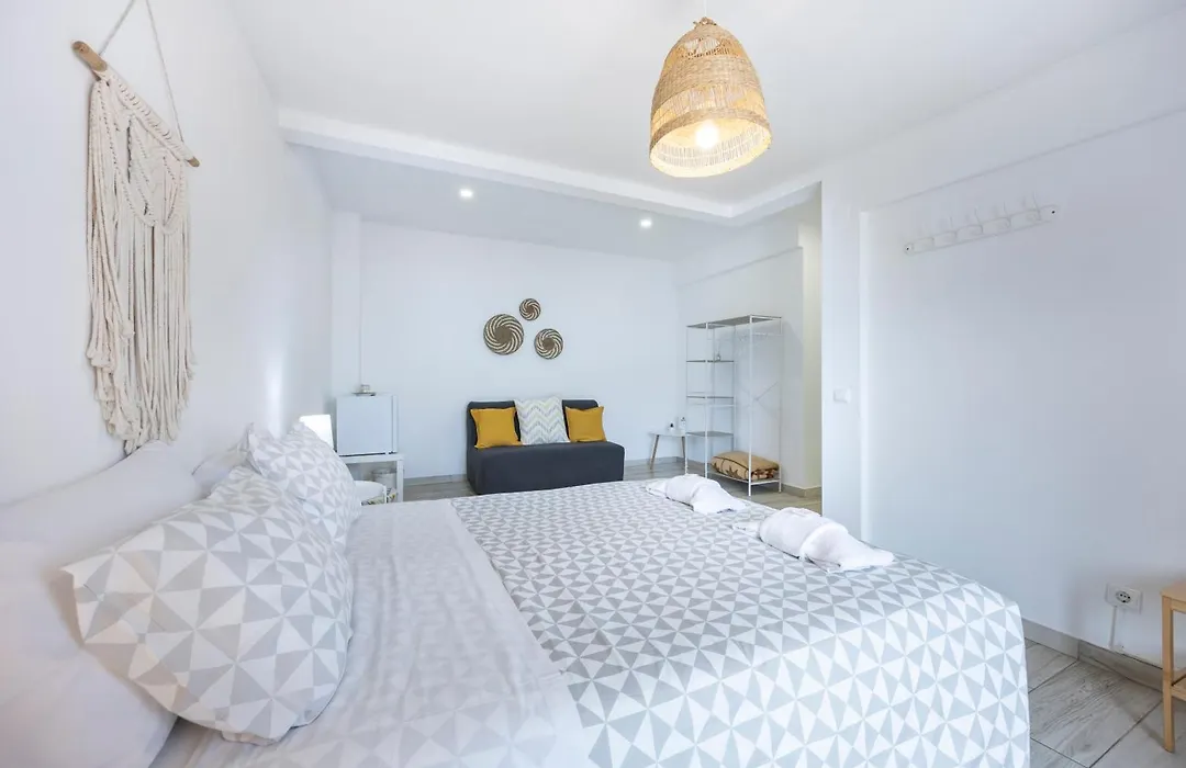 3 Marias Guest House B&B-1